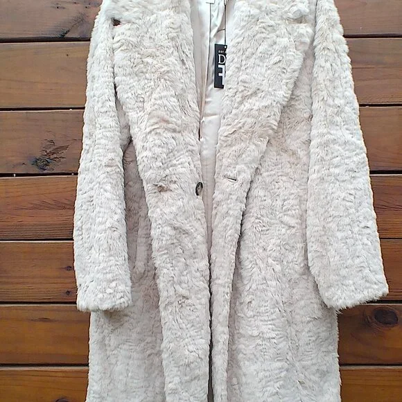 Fabulous Furs Vintage Faux Fur Persian Lamb Knee-Length Coat Size Small - Picture 2 of 10
